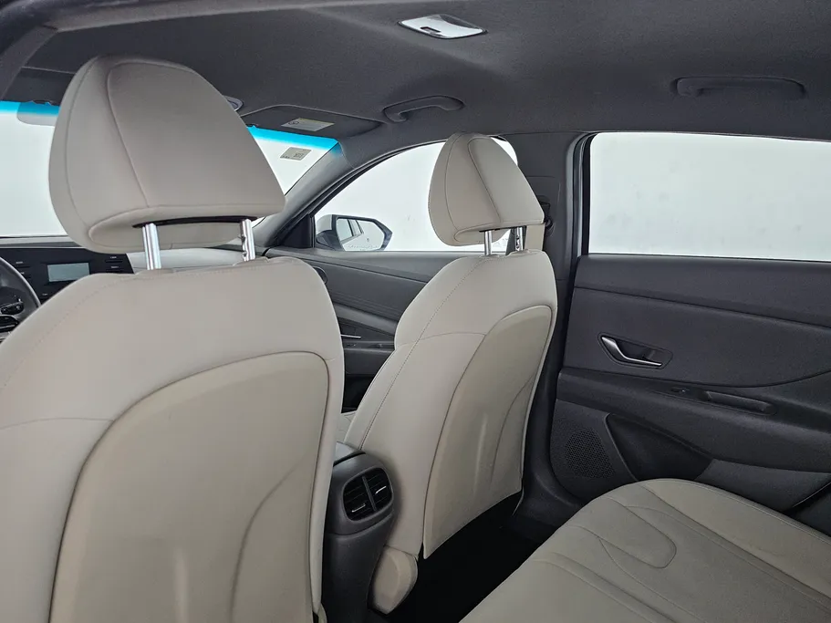 2022 Hyundai Elantra Fleet 