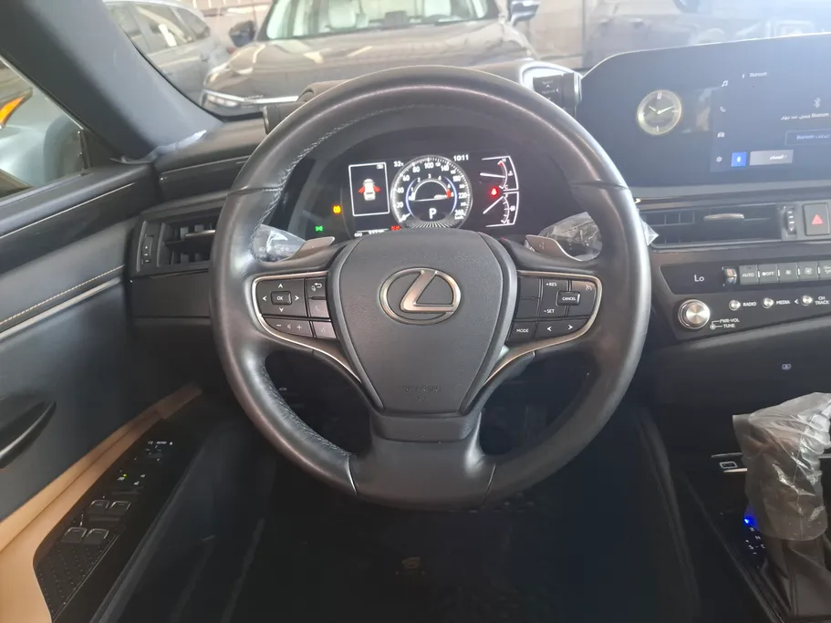 لكزس ES 250 2024 