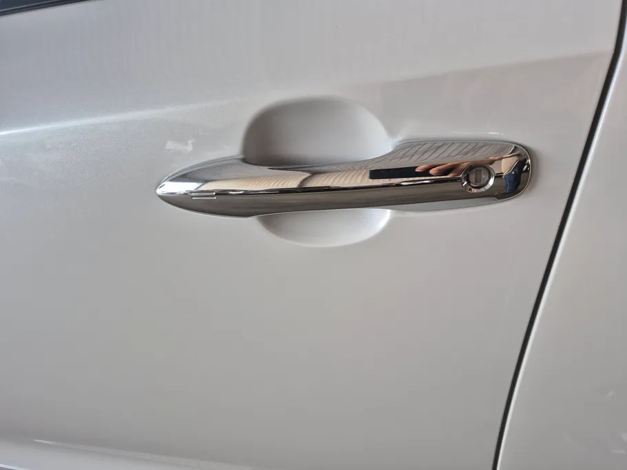 تويوتا كورولا XLI Executive Moonroof 2025 