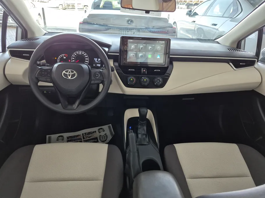 تويوتا كورولا XLI Executive Moonroof 2025 