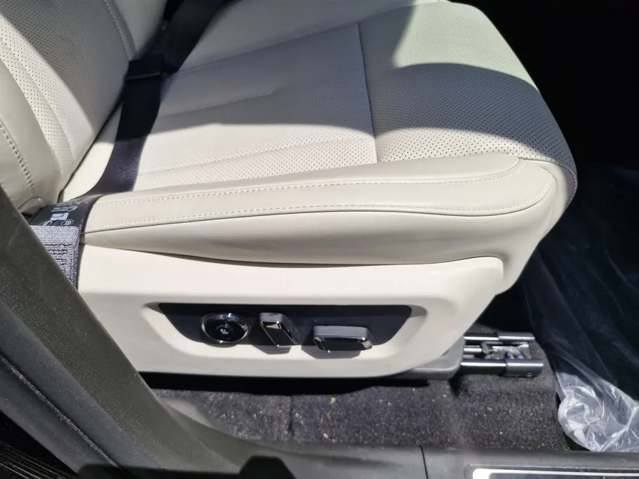 2026 Rox Adamas 6-Seat VIP 