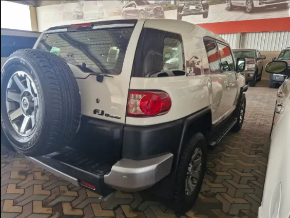 تويوتا اف جي FJ Cruiser 2022 