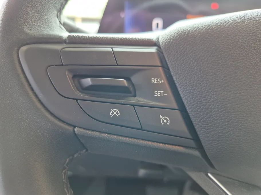 2026 Chevrolet Cruze LT 