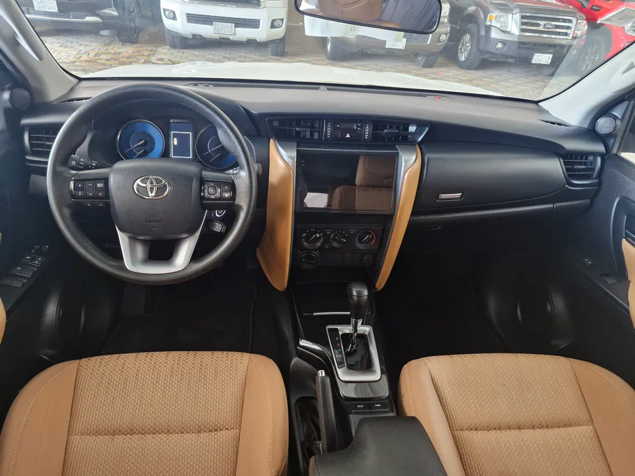2022 Toyota Fortuner GX 