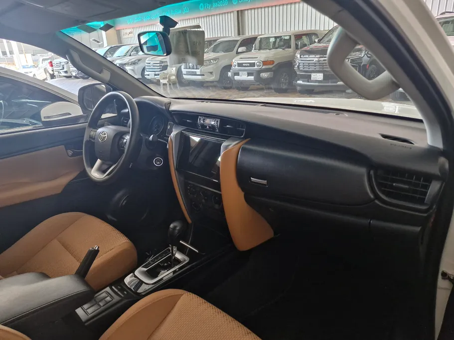 2022 Toyota Fortuner GX 