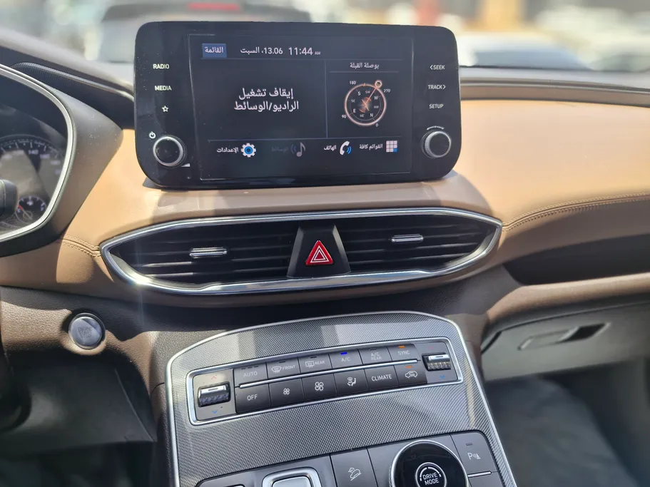 هيونداي سنتافي سمارت 2024 