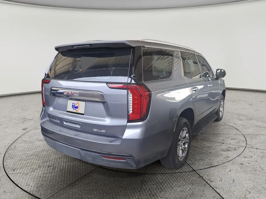 2022 GMC Yukon SLE 