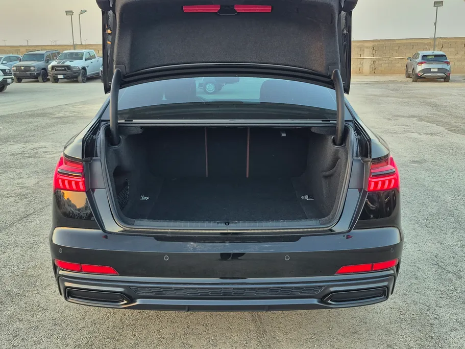 2023 Audi A6 40 TFSl 