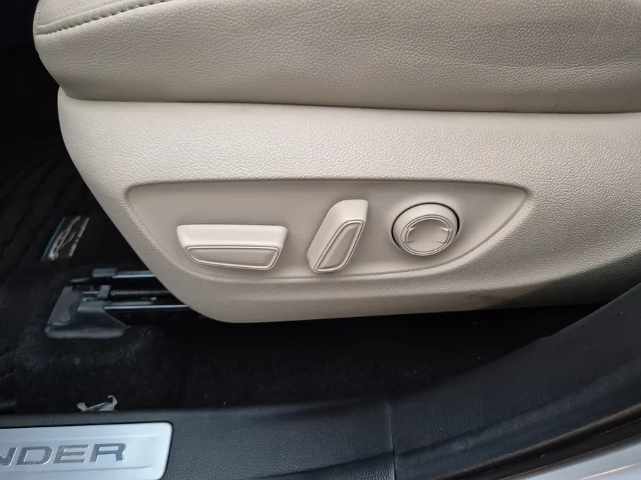 2024 Toyota Highlander Limited 