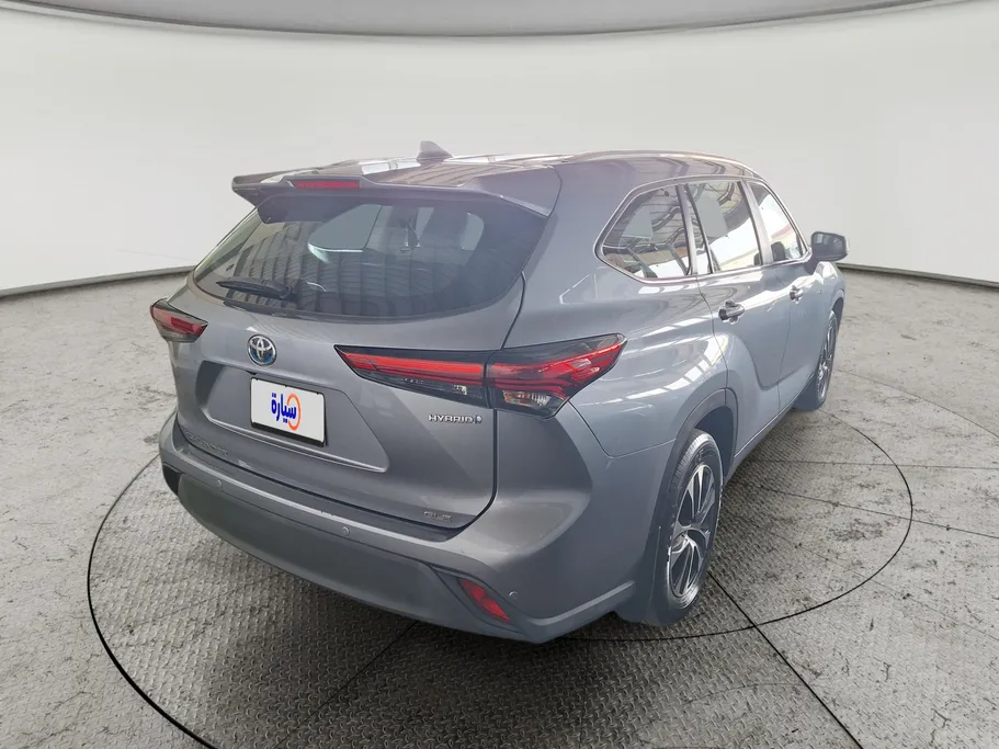 2023 Toyota Highlander GLE 
