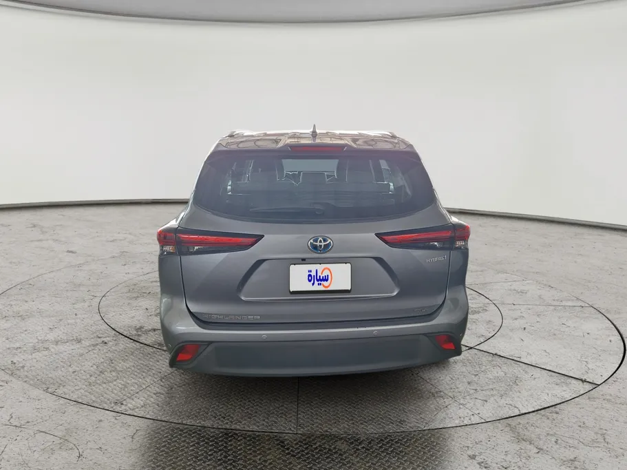 2023 Toyota Highlander GLE 