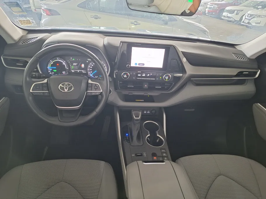 2023 Toyota Highlander GLE 