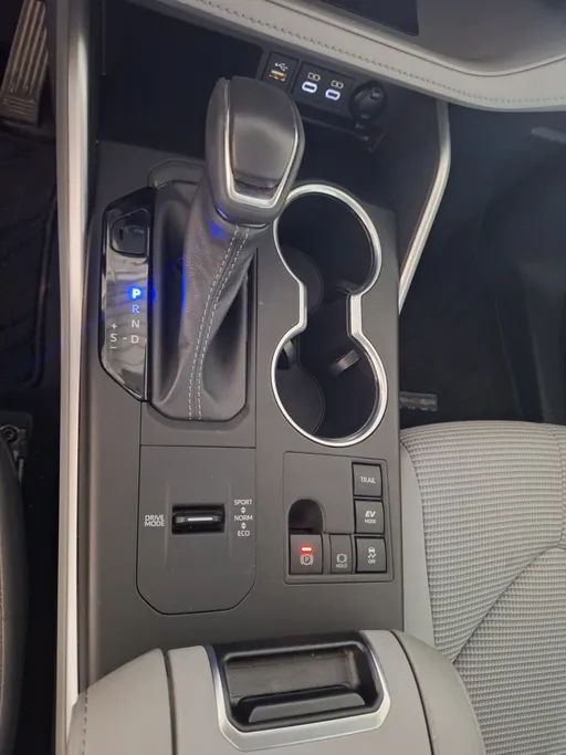 2023 Toyota Highlander GLE 