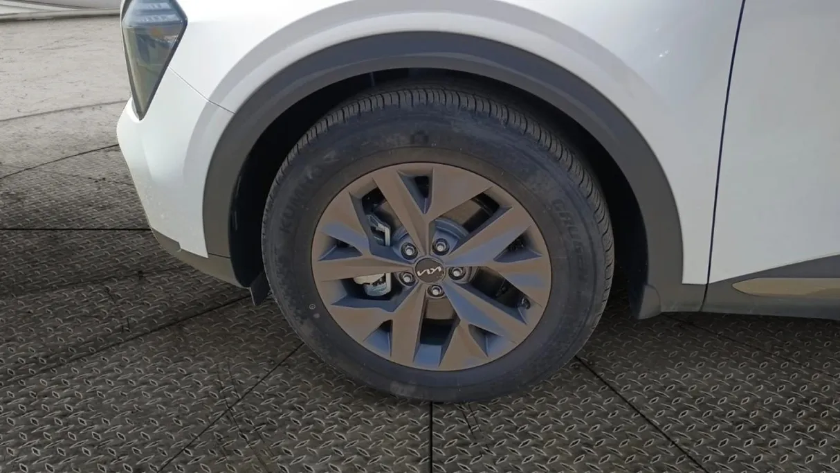 2025 Kia Sportage L - GLS 
