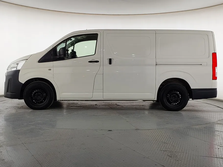 2023 Toyota Haice فان بضاعه 