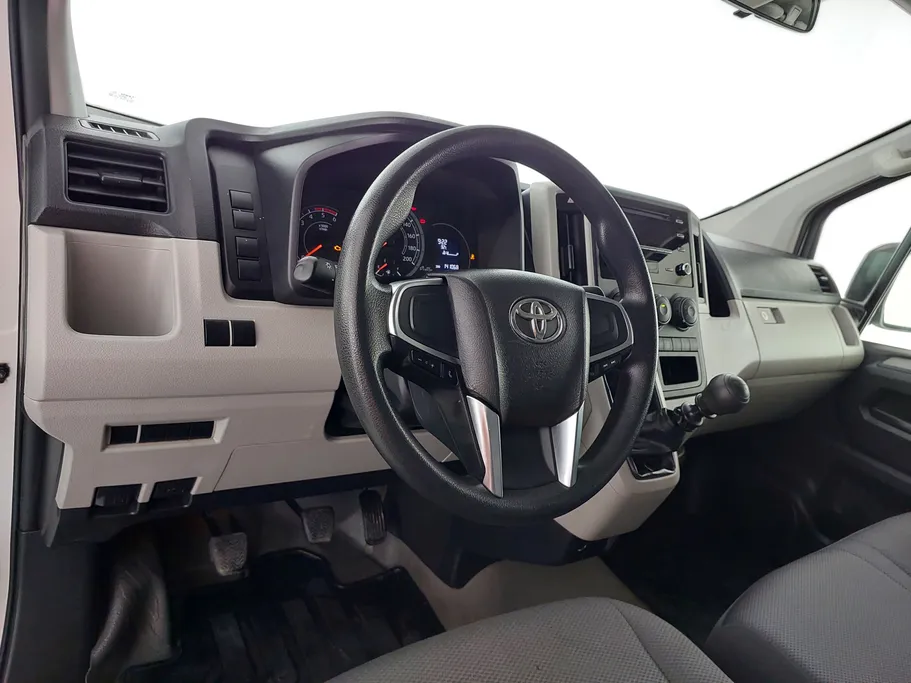 2023 Toyota Haice فان بضاعه 