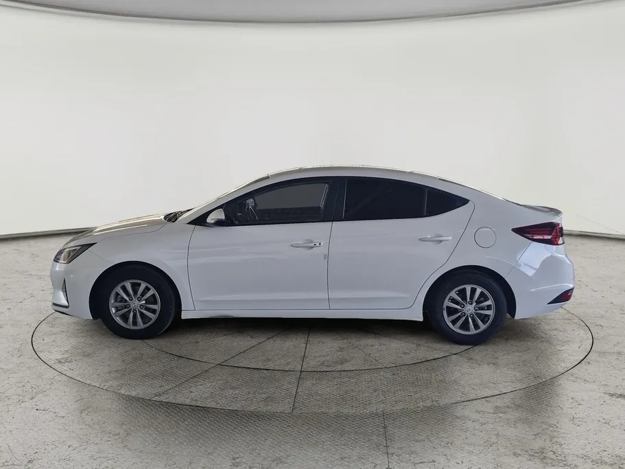 2019 Hyundai Elantra MID 