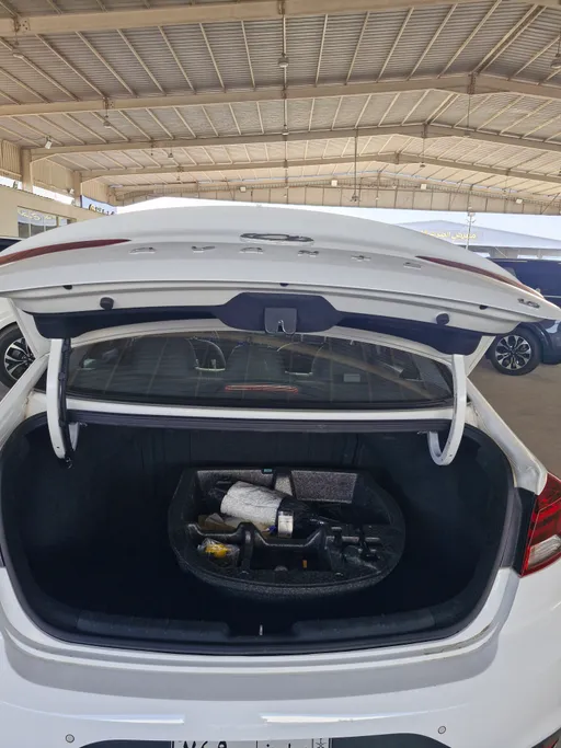 2019 Hyundai Elantra MID 