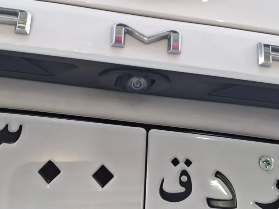 تويوتا كامري LE 2023 