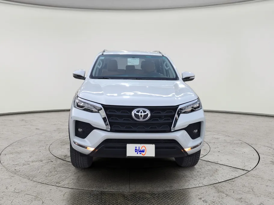 2023 Toyota Fortuner VX 