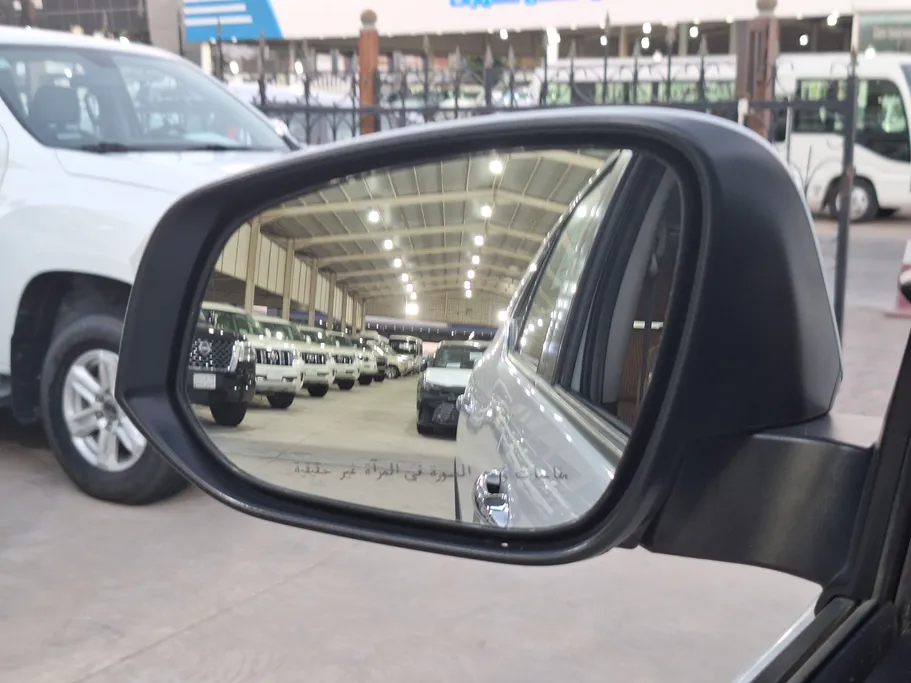 2023 Toyota Fortuner VX 
