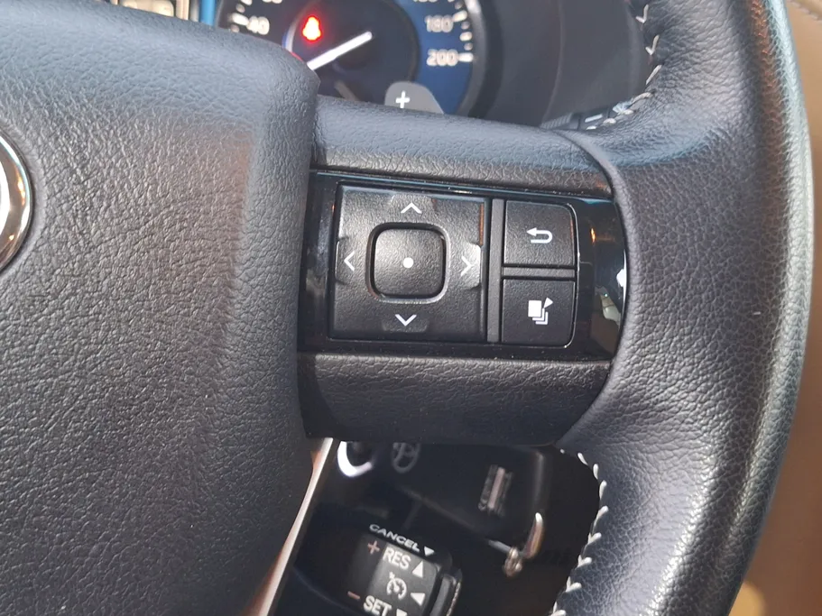 2023 Toyota Fortuner VX 