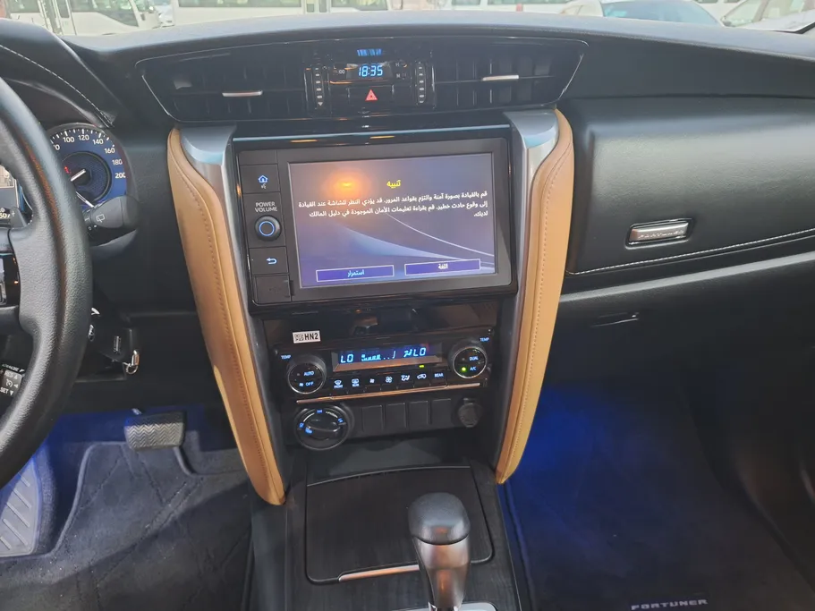 2023 Toyota Fortuner VX 