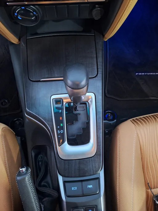 2023 Toyota Fortuner VX 