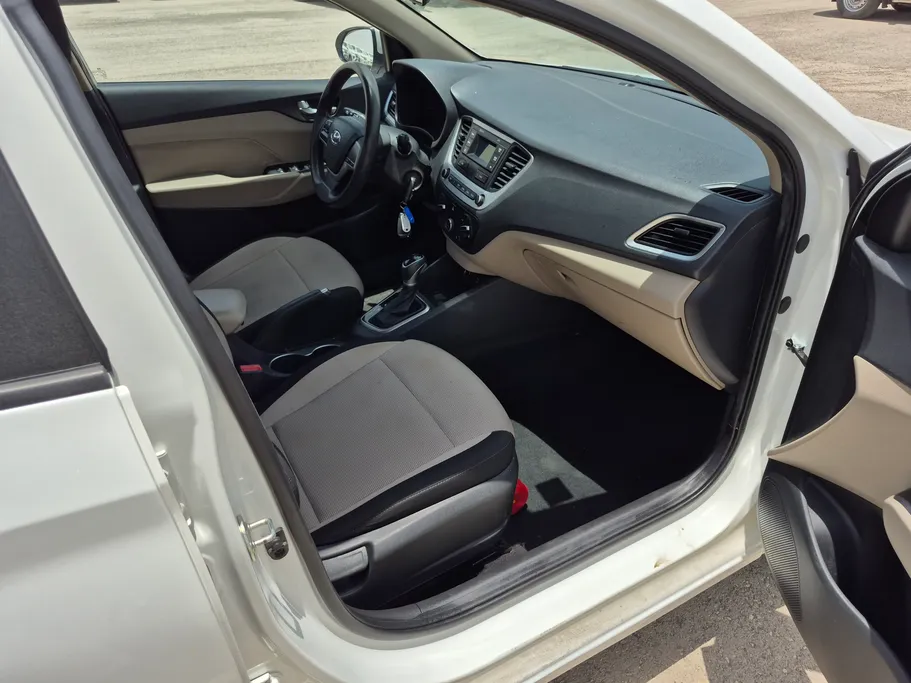 2023 Hyundai Accent Smart 