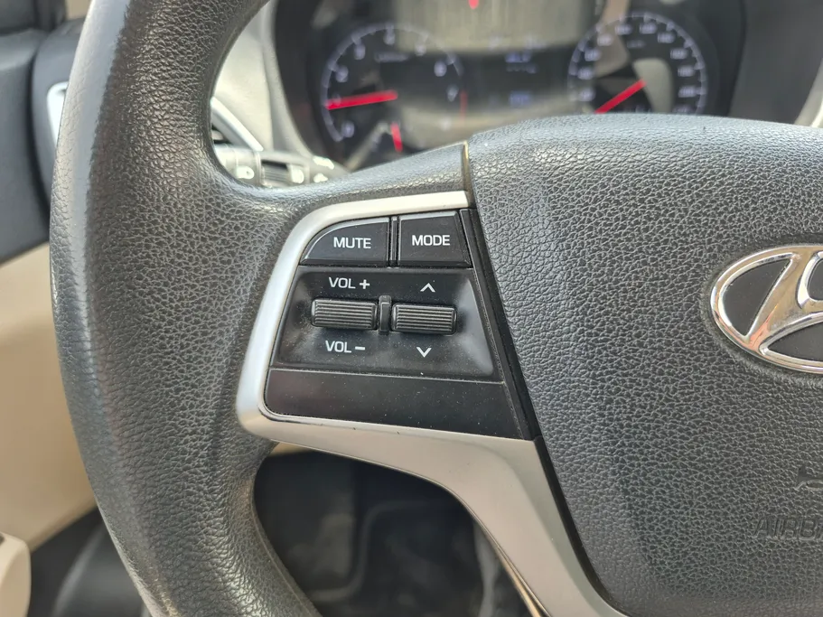2023 Hyundai Accent Smart 