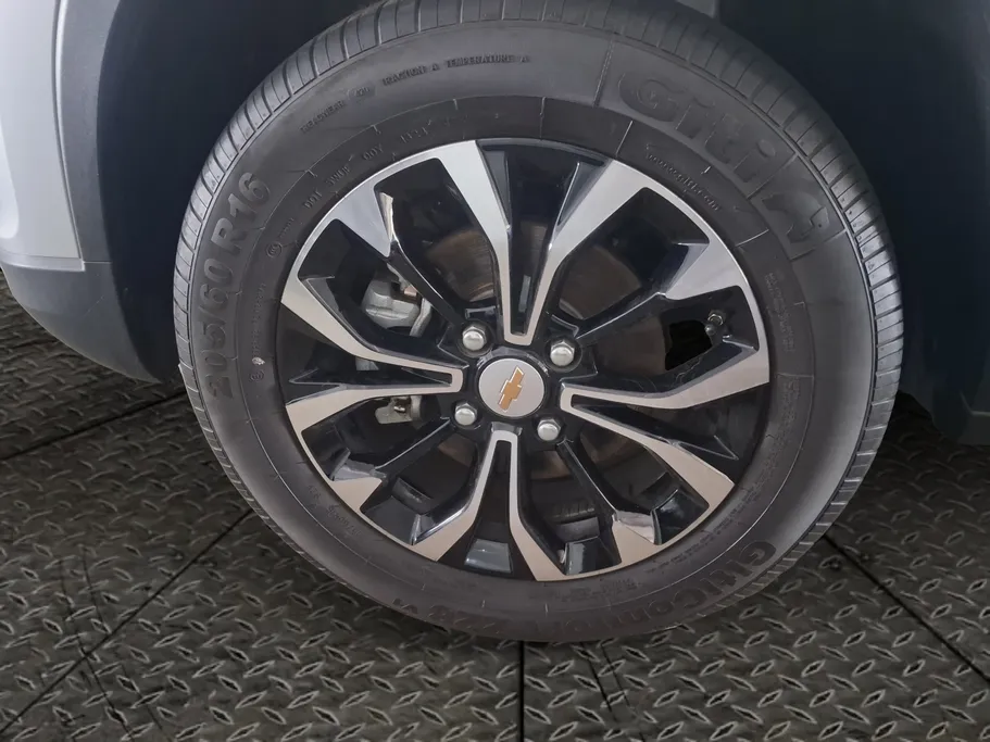 2025 Chevrolet Groove Premier 