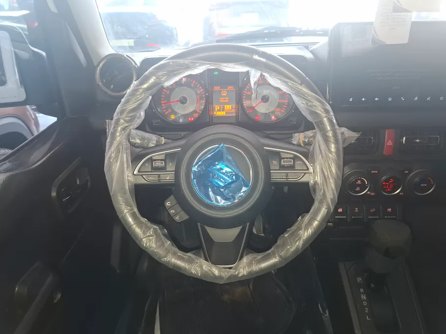 سوزوكي جيمني GLX4AT 2024 