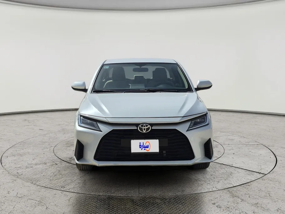 2024 Toyota Yaris  Y 