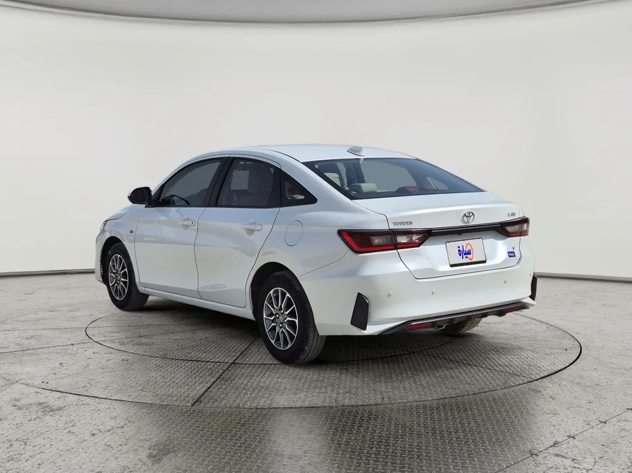 2024 Toyota Yaris  Y 
