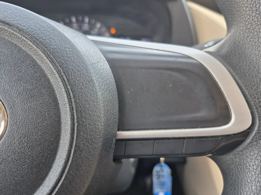 2024 Toyota Yaris  Y 
