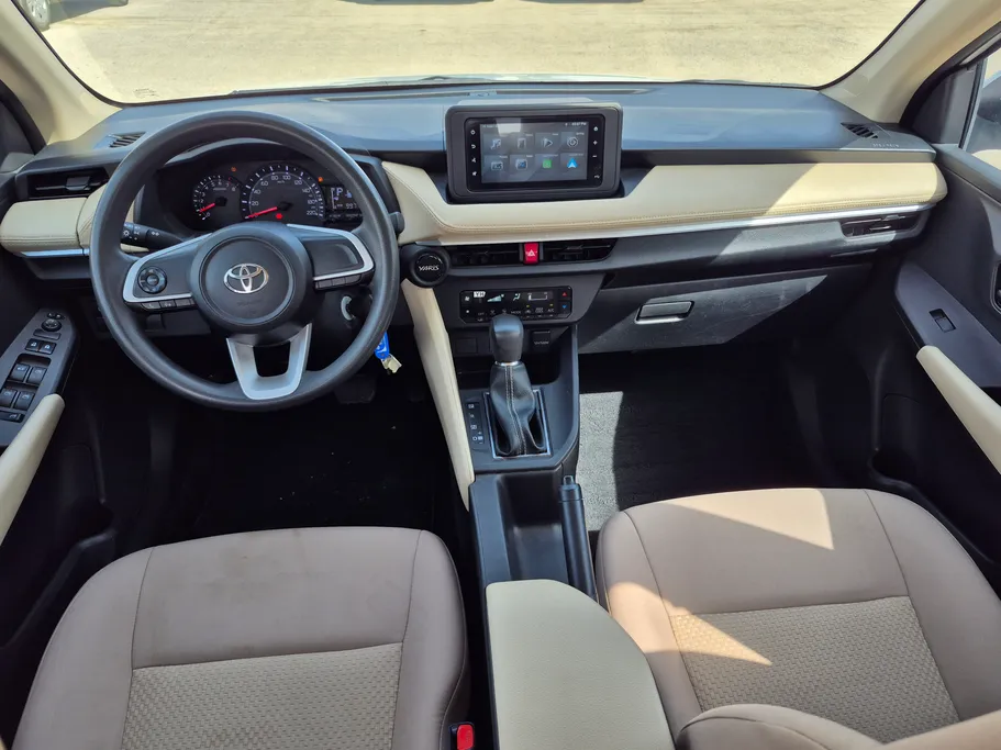 2024 Toyota Yaris  Y 