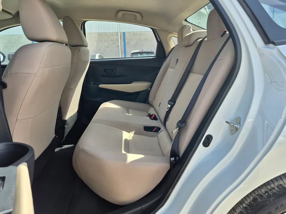 2024 Toyota Yaris  Y 