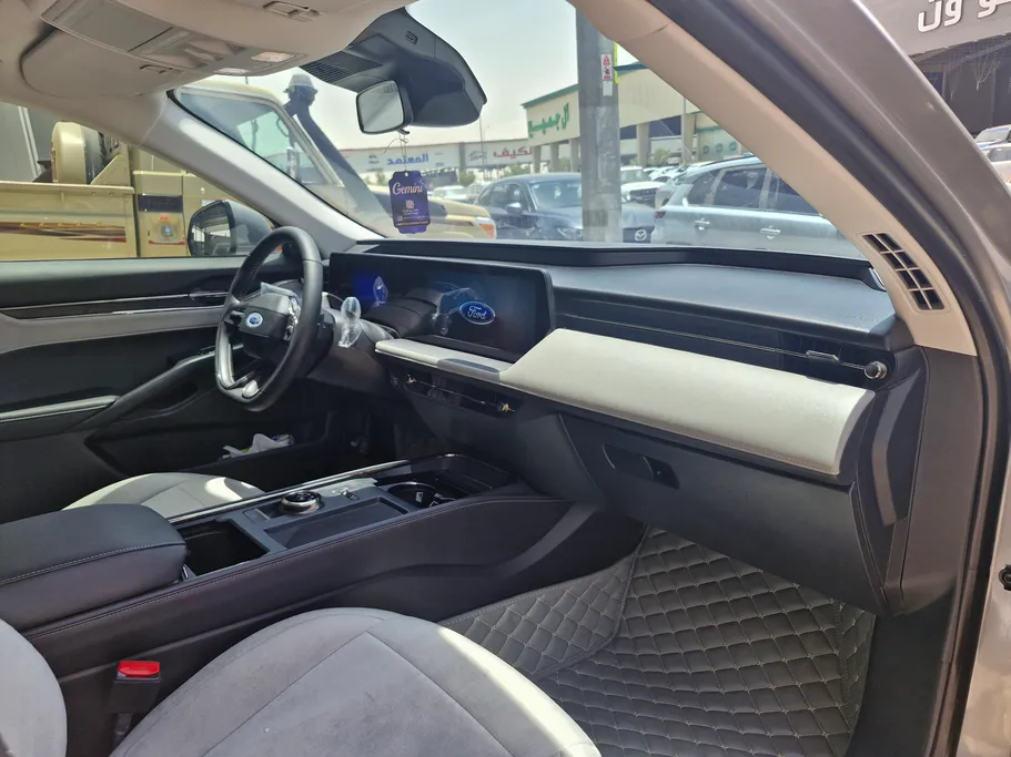2026 Ford Taurus Ambiente 