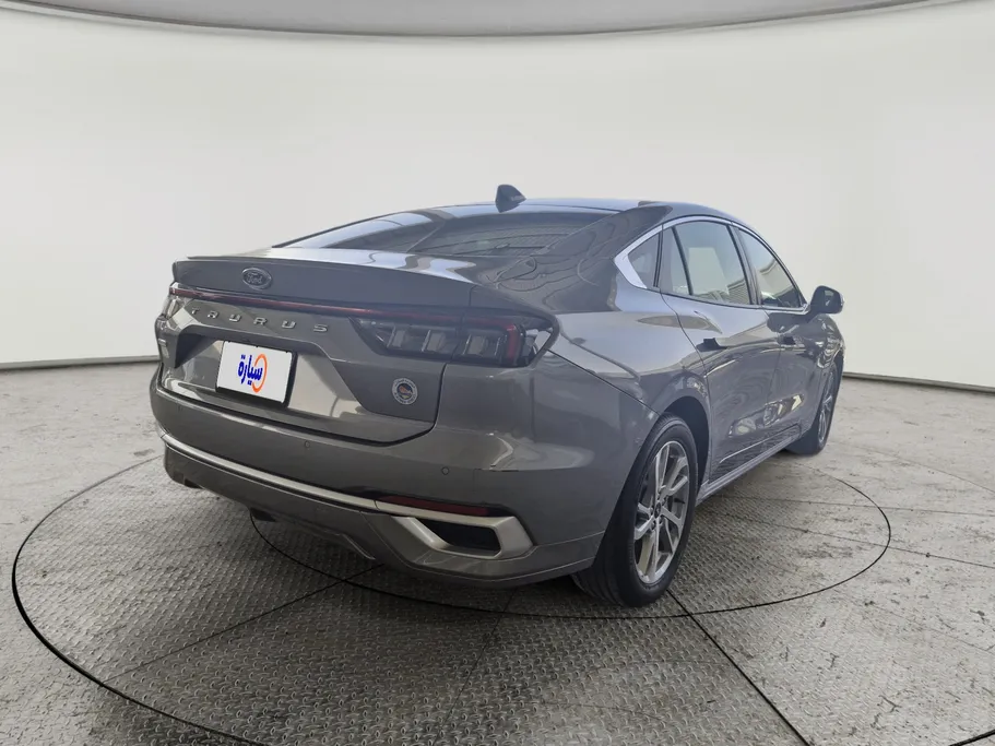 2023 Ford Taurus Trend 