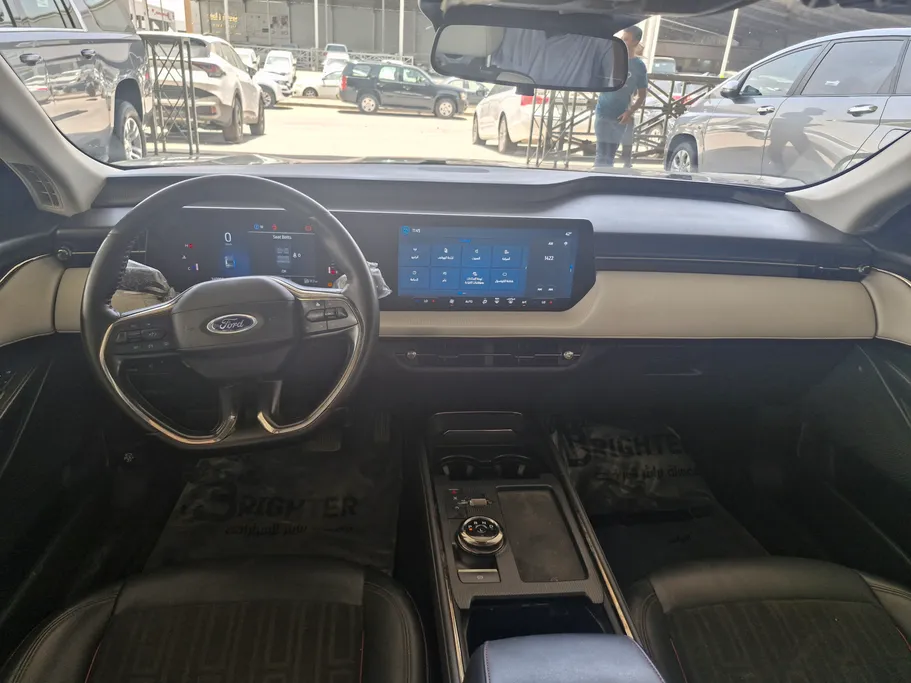 2023 Ford Taurus Trend 