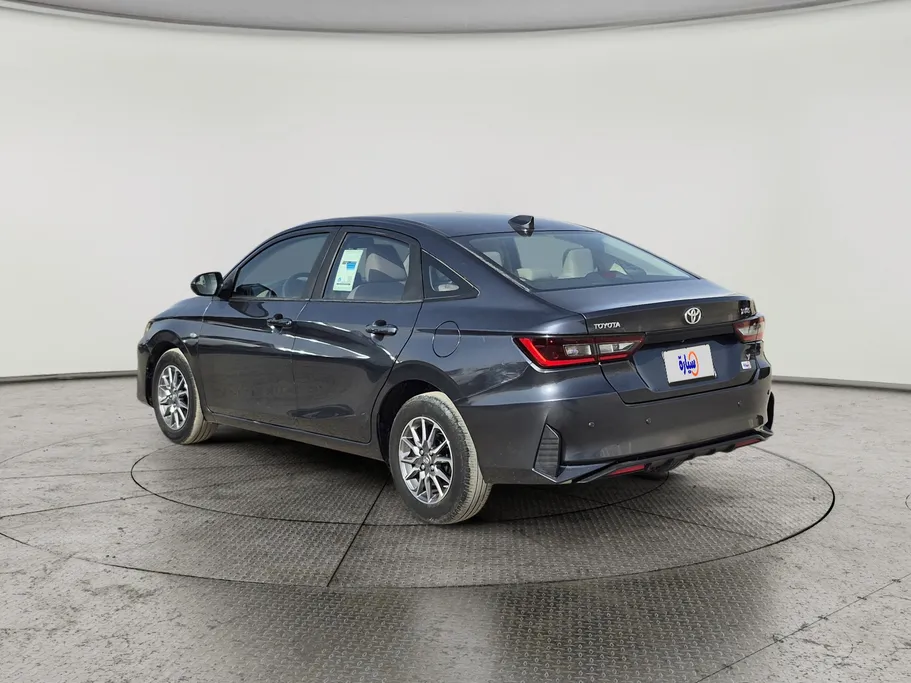 2024 Toyota Yaris  Y 