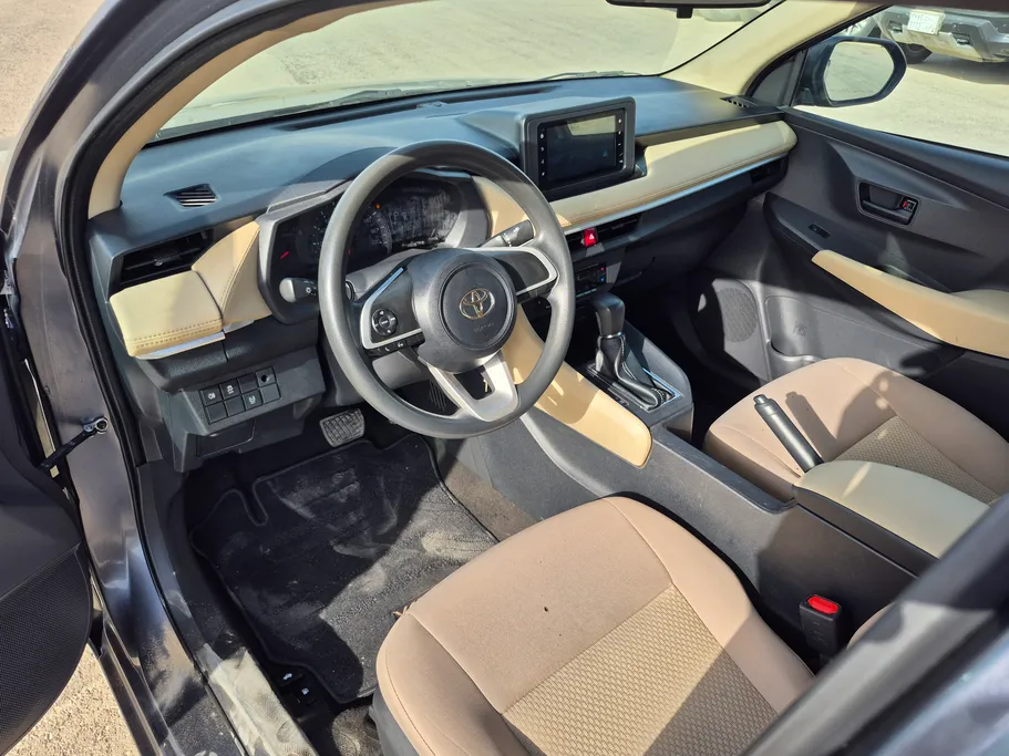 2024 Toyota Yaris  Y 