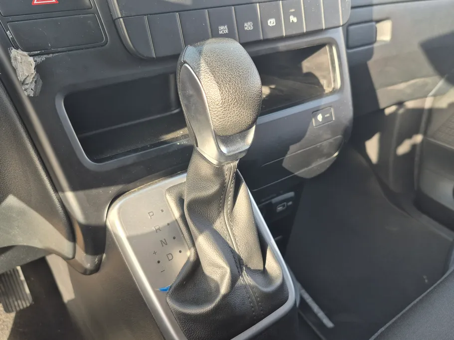 2023 Hyundai Staria Wagon 