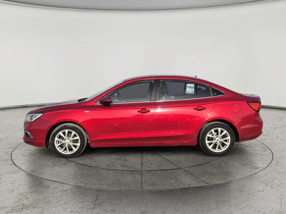 2022 MG 5 COM 