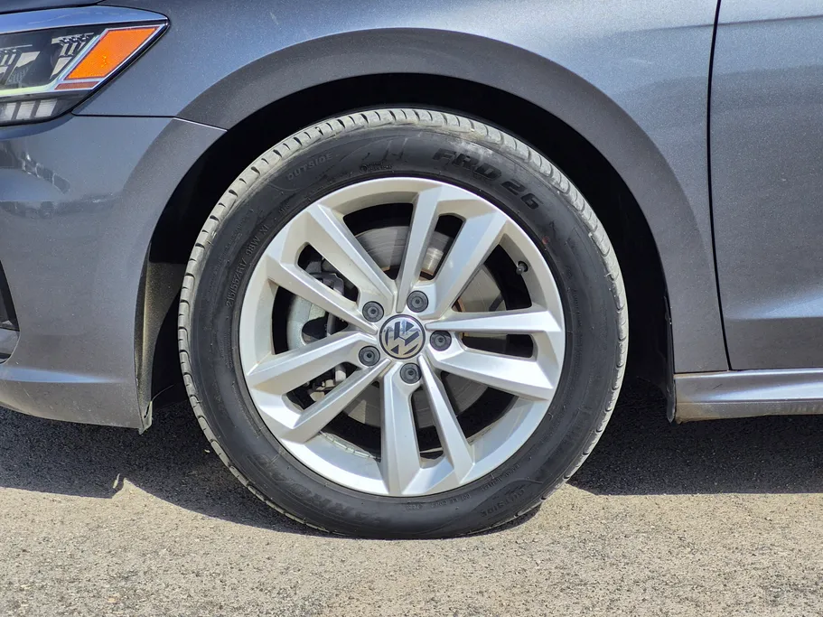 2021 Volkswagen Passat  