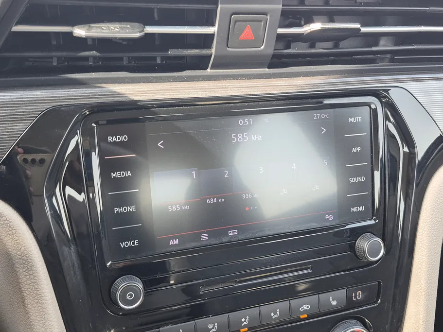 2021 Volkswagen Passat  