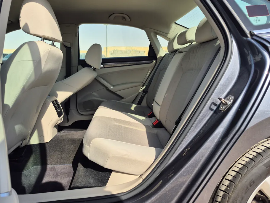2021 Volkswagen Passat  