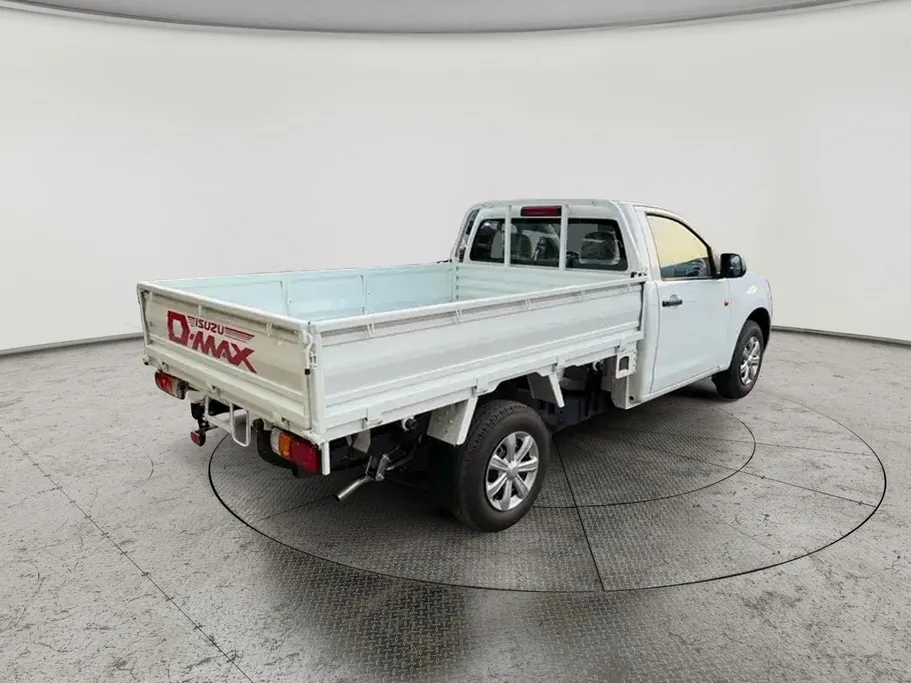2026 Isuzu D-max Regular Cab أجناب 