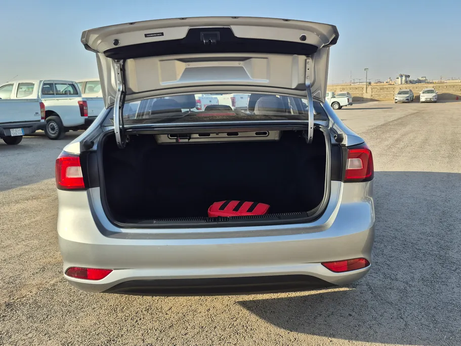 2024 MG 5 STD 