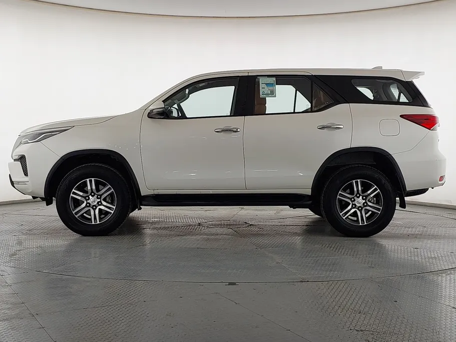 2022 Toyota Fortuner GX 